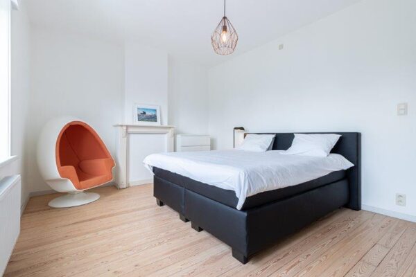 first-bedroom-short-term-lease-ghent
